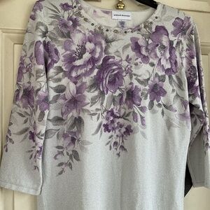 Alfred DUNNER Metallic Silver Floral Sweater Sequins at COLLAR L.46”c29L